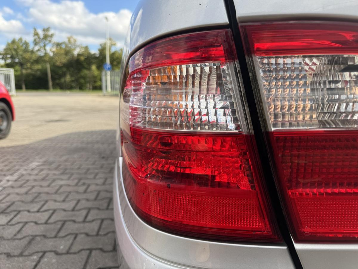 Mercedes E Klasse S211 original R&uuml;cklicht R&uuml;ckleuchte Schlussleuchte links T-Modell Bj.2005
